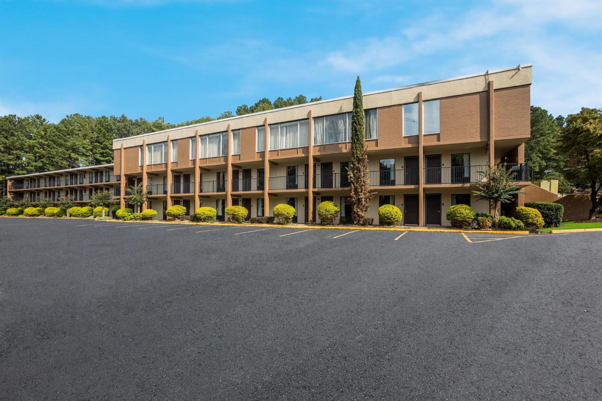 Red Roof Inn Atlanta Airport Ne Conley Exterior foto